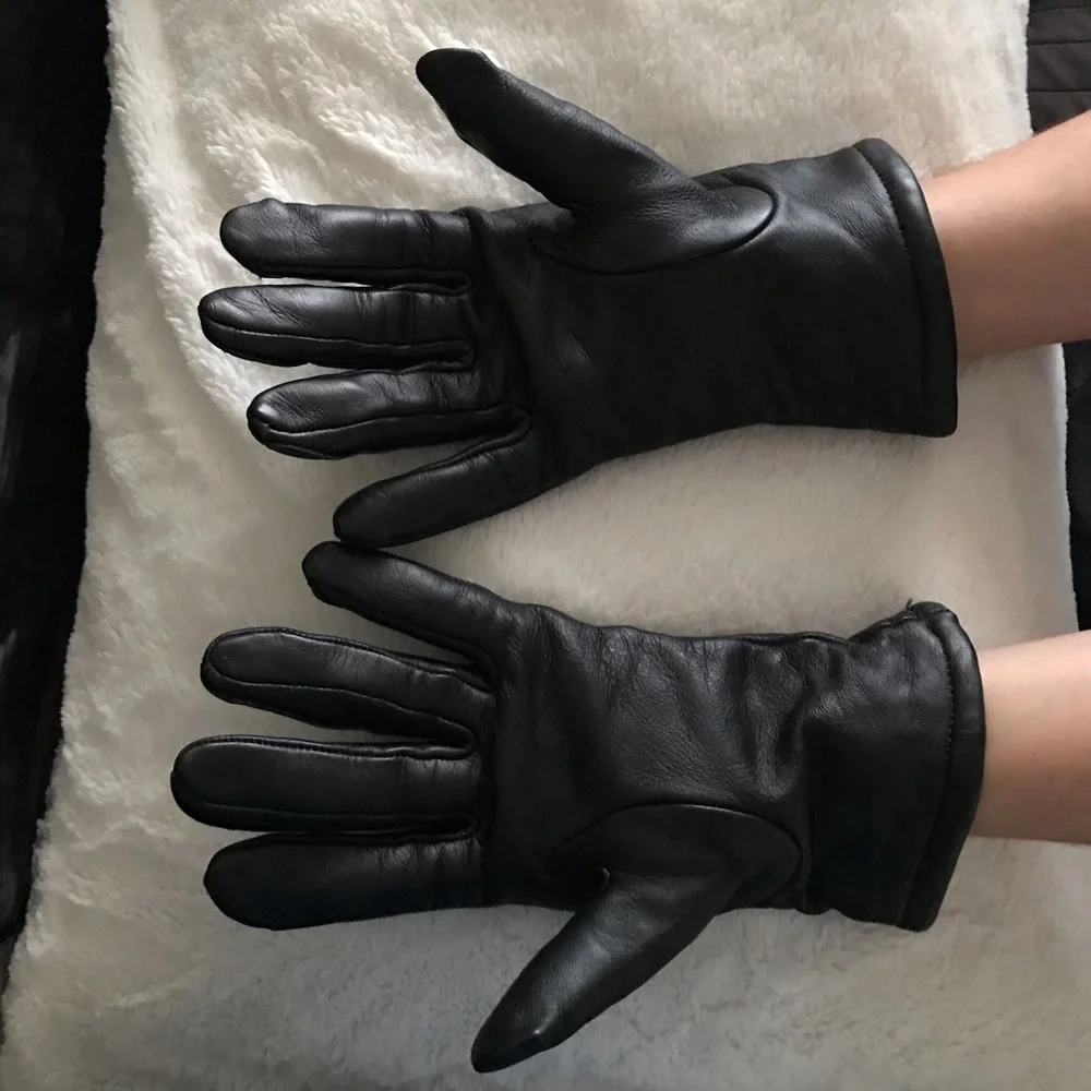 Black Leather Gloves Size 7